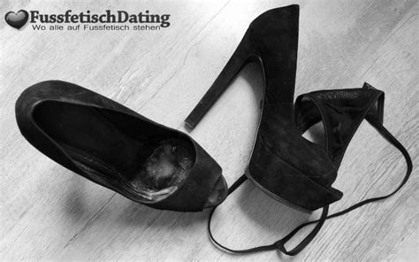 schuhe lecken|Schuhe Lecken Porno Filme gratis